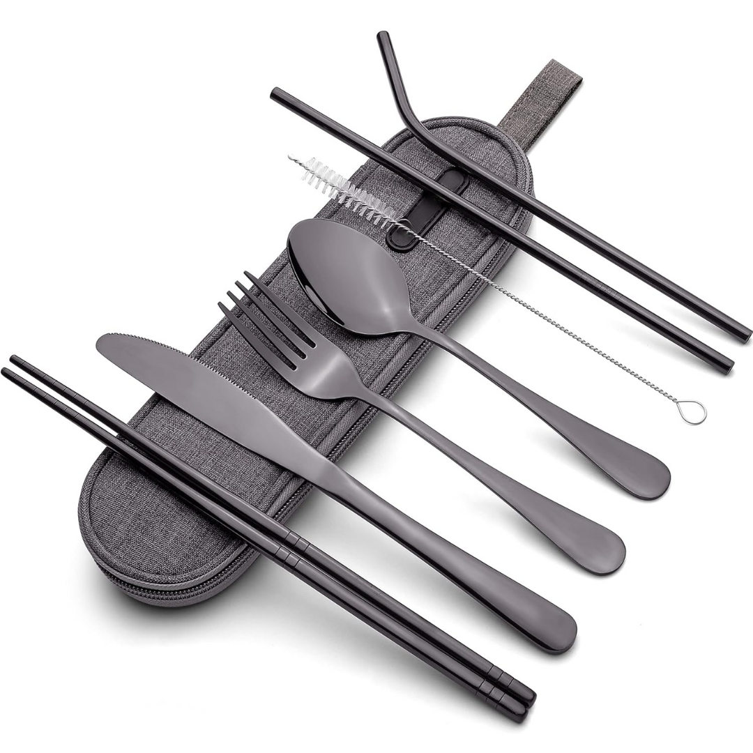 Portable stainless steel cutlery set in black with travel case