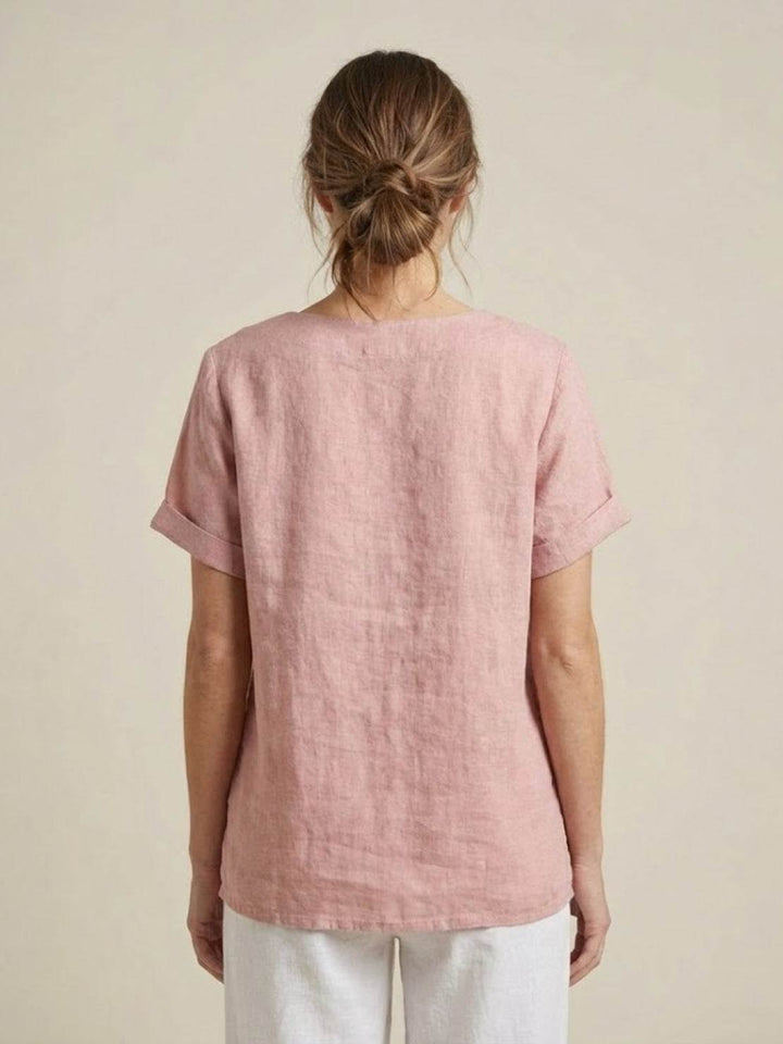 Comfortable everyday apparel women's short sleeve tee