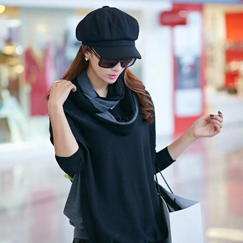 Red women's retro balloon hat Verna, winter fashion headwear