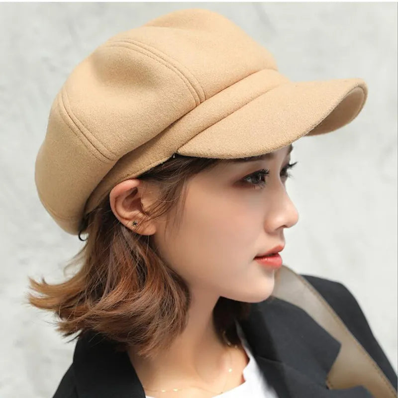 Detailed fabric view of women's retro balloon hat Verna
