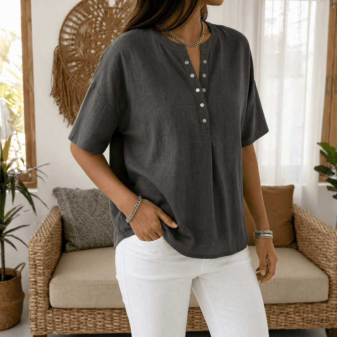 Alternative color angle of the women's short sleeve blouse