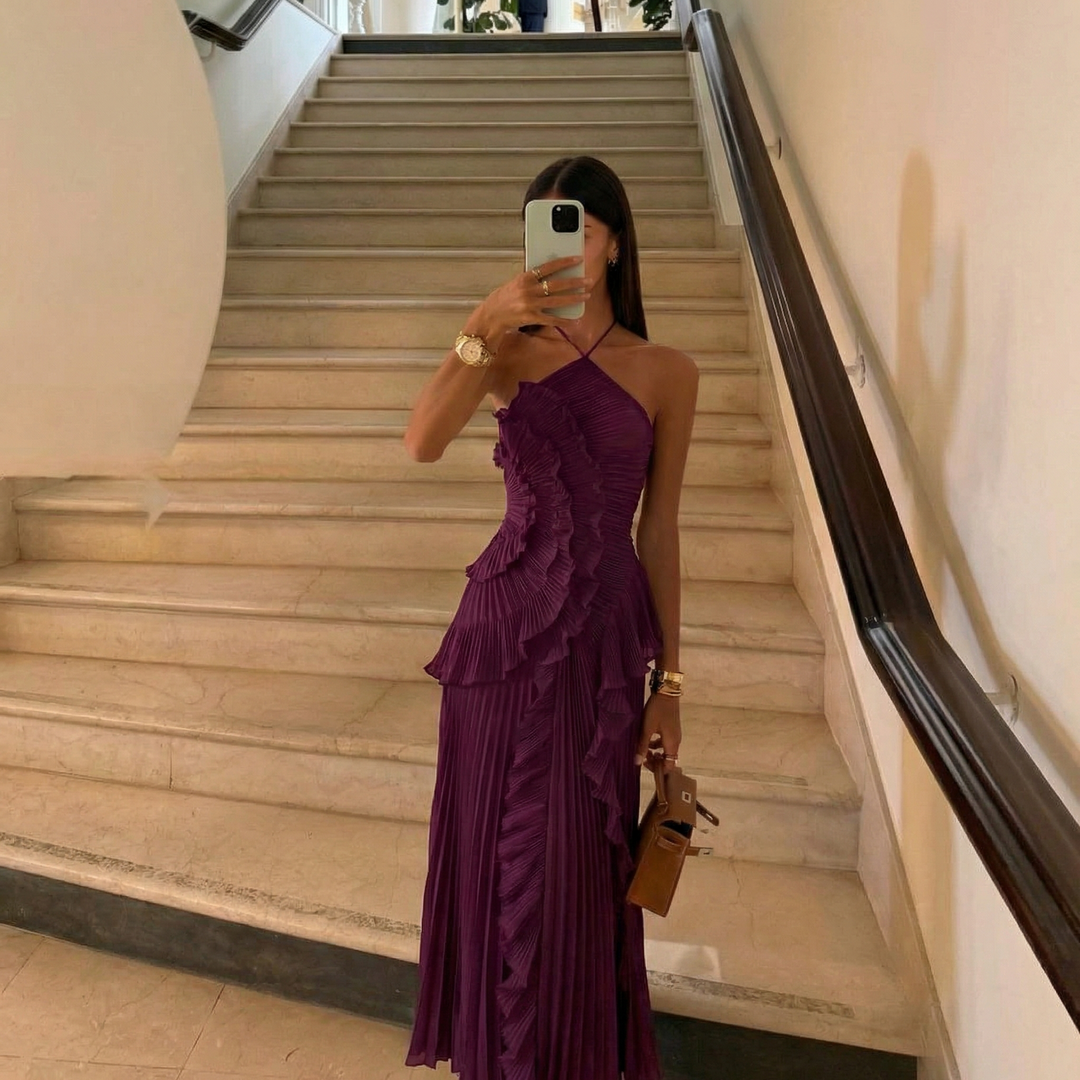 Stunning women's halter neck dress in maxi length