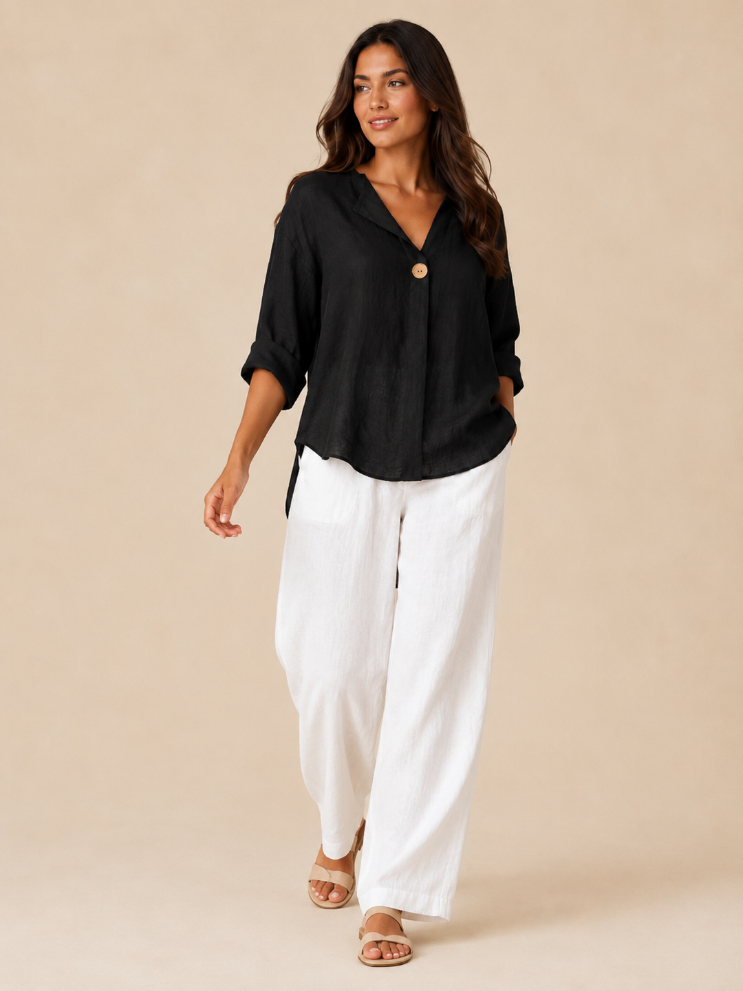 Casual blouse for women featuring a stylish V-neck and 3/4 sleeves