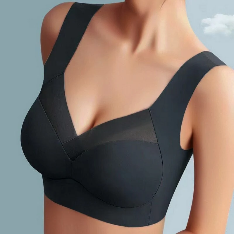 Everyday women bra featuring smooth molded cups and wirefree support