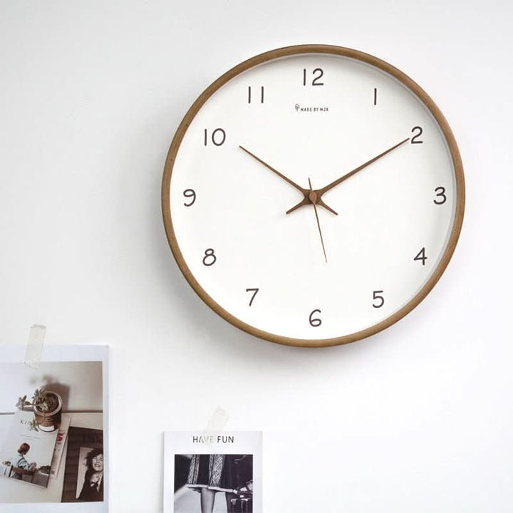 Silent analog wall clock with natural solid wood finish