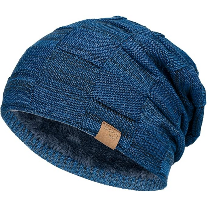 Casual slouchy knitted hat suitable for everyday outdoor use