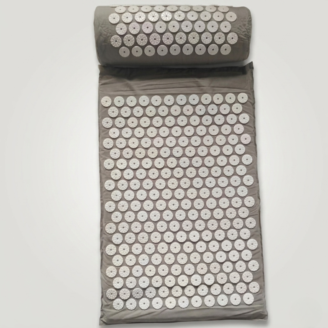 Spikelyn dark grey acupressure therapy mat and roll pillow top view