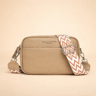 Chic women's handbag interior compartment and lining detail