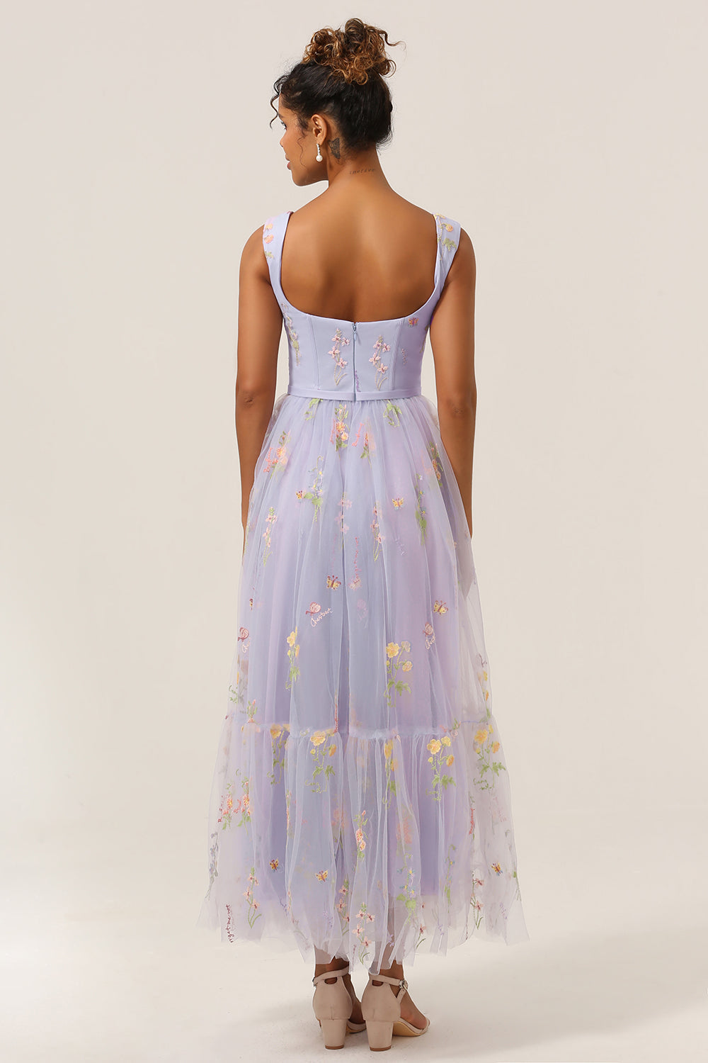 Back bodice embroidery on the elegant long evening gown