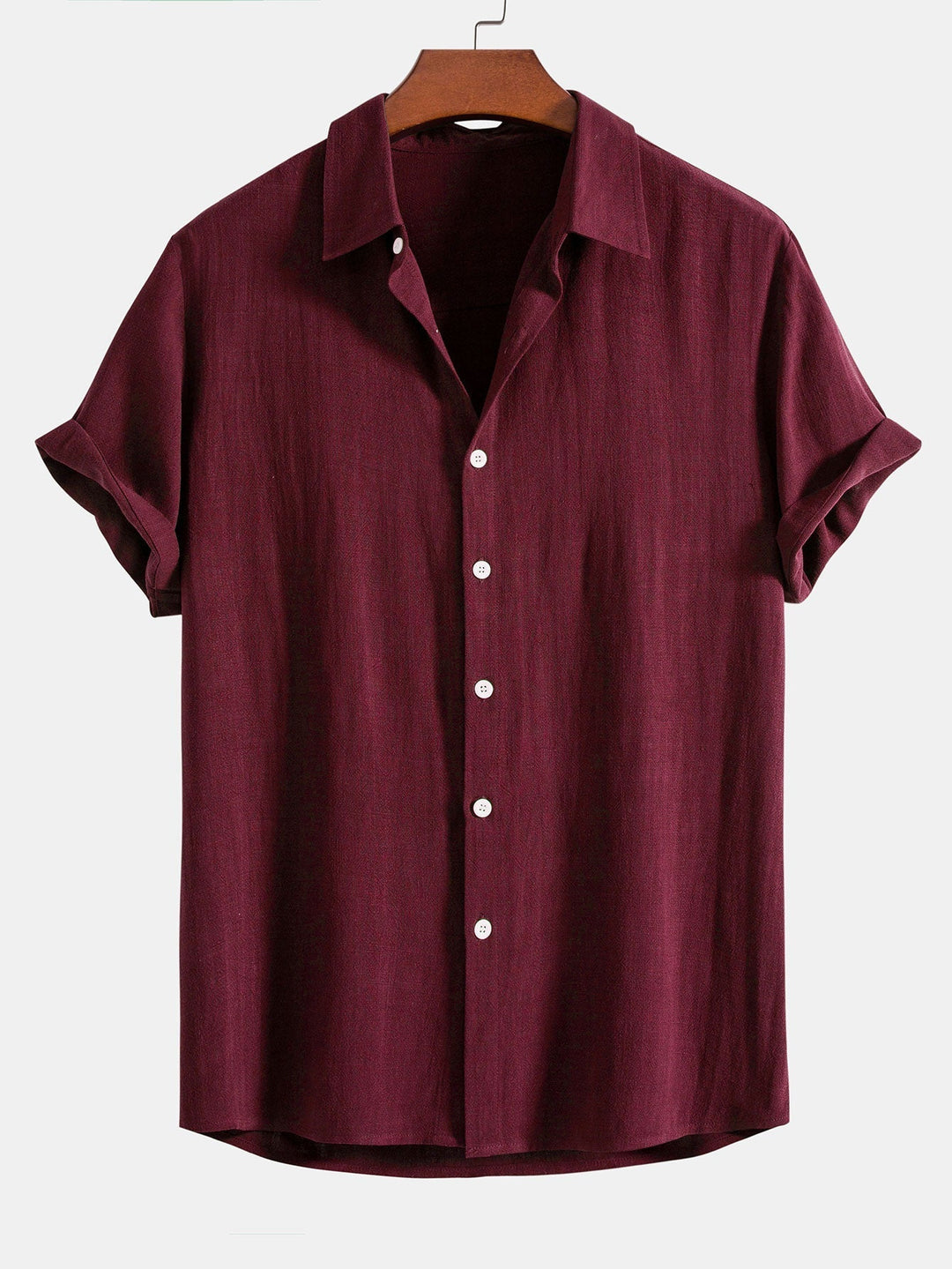 Casual wear mens shirt featuring short sleeves and classic collar