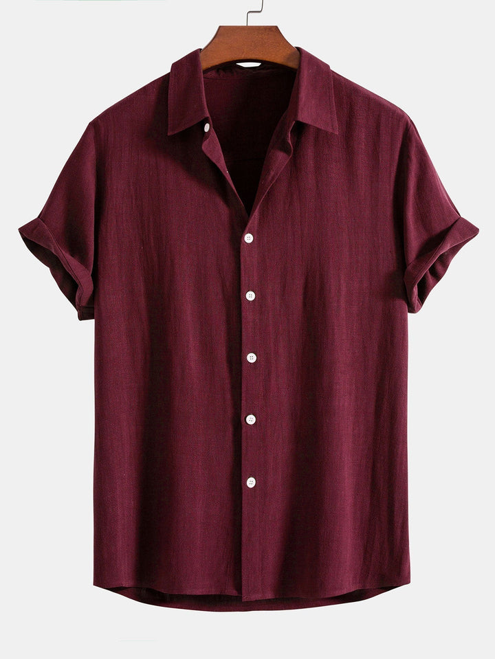 Casual wear mens shirt featuring short sleeves and classic collar
