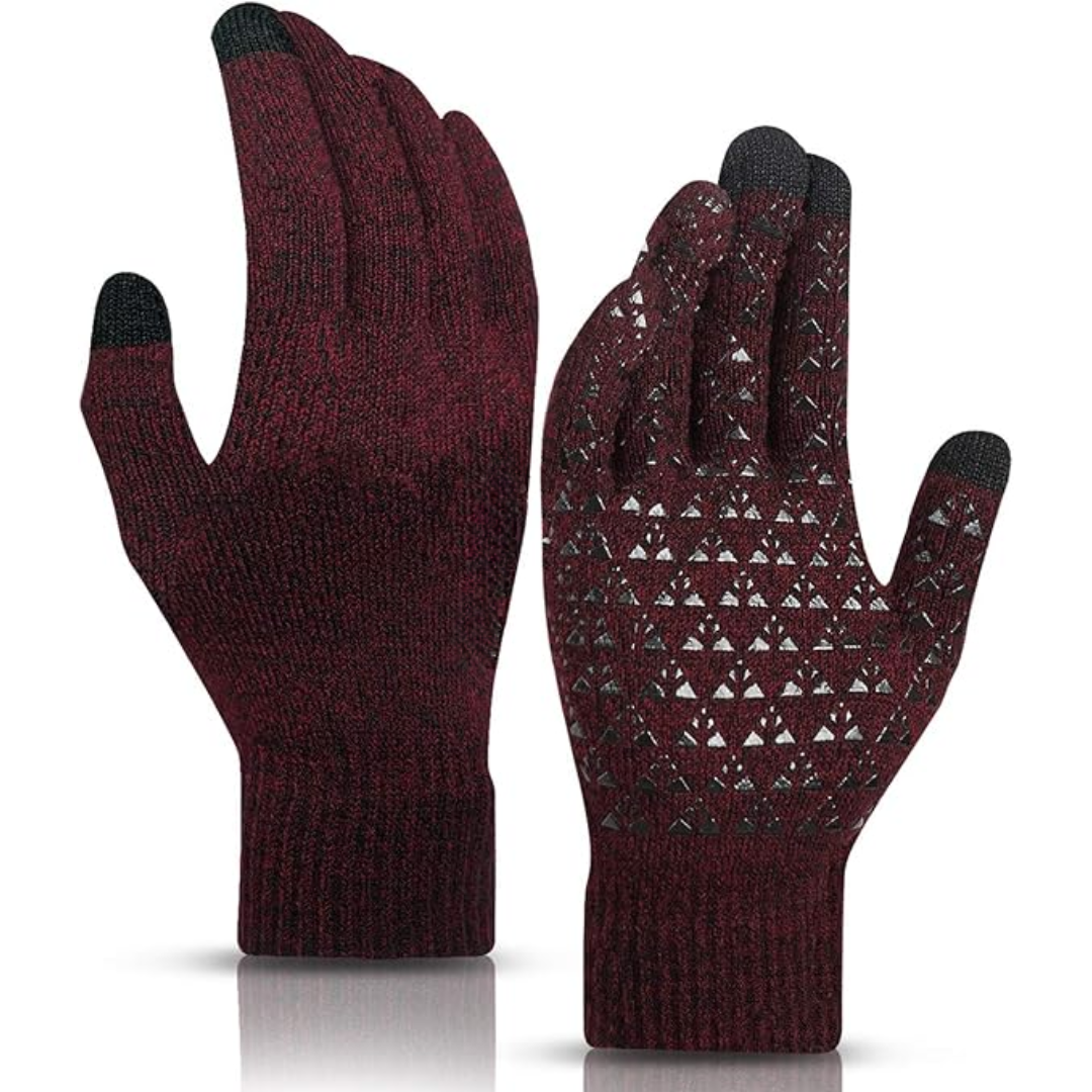 Non-slip palm grip pattern on touchscreen compatible winter gloves
