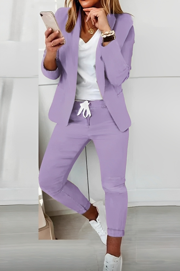Chic office wear blazer set with tailored trousers for women