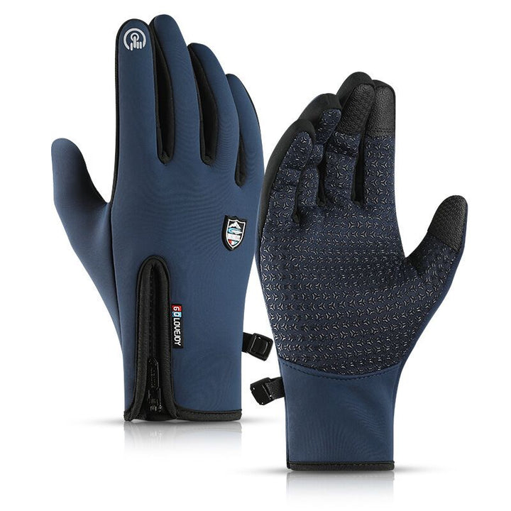 Cold weather thermal gloves featuring sensitive touchscreen fingertips