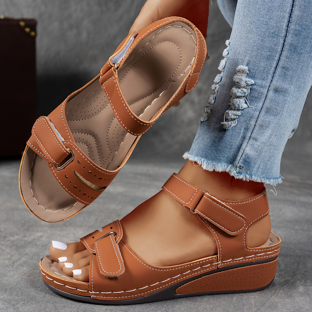 Women's orthopedic walking sandals in beige with adjustable hook and loop straps
