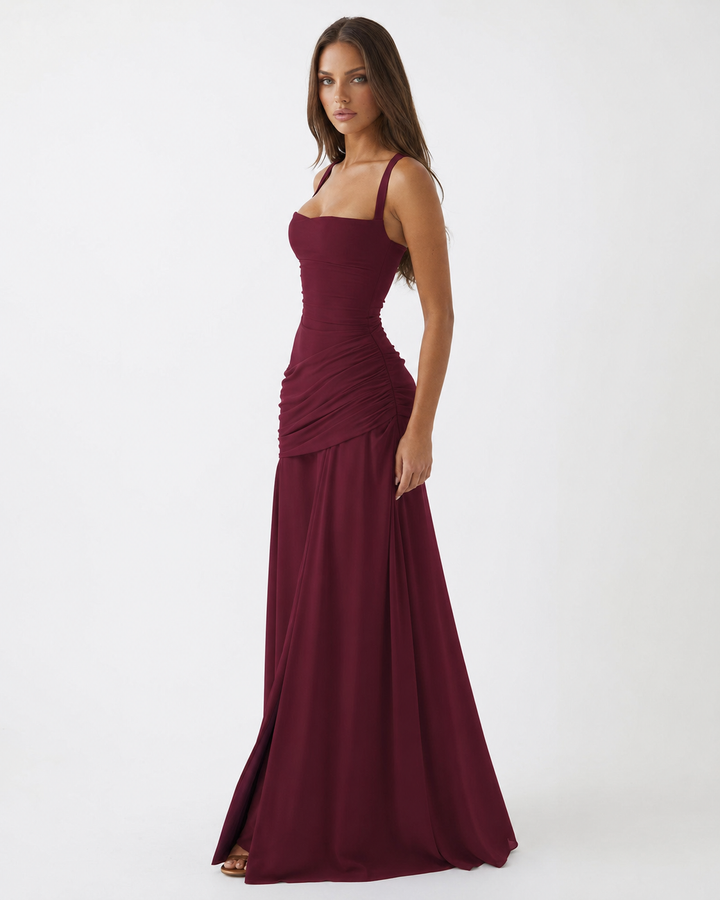 Graceful women's maxi dress combining square neck and side drape