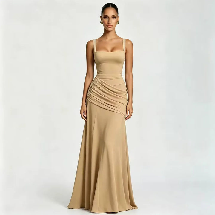 Sophisticated square neck formal wear with stylish side ruching
