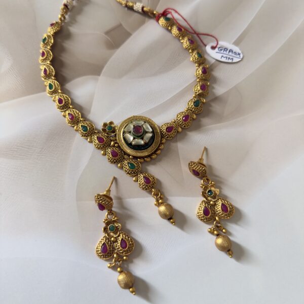 kundan Charms Set