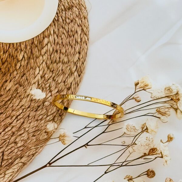 24K Gold-Plated Anti-Tarnish Openable Bracelet-Premium Stainless Steel | Daily Wear | Waterproof