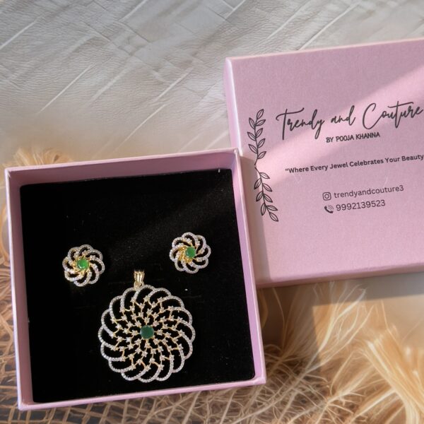 Pendent set AAA AD STONE Emerald Green stone - Image 2