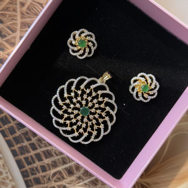 Pendent set AAA AD STONE Emerald Green stone - Image 4