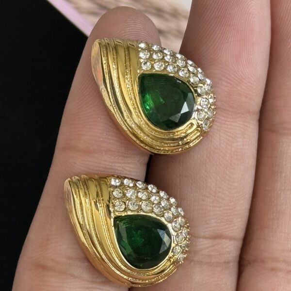 Anti tarnish daily wear earings