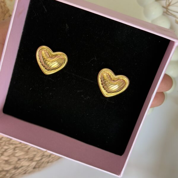Beautiful Anti tarnish gold plated daily wear Heart earrings - Image 5