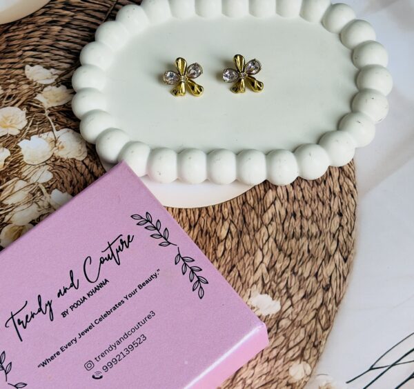 Beautiful Anti tarnish gold plated daily wear Flower earrings - Image 3