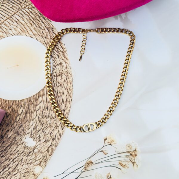 Broad Daily wear neckchain - Image 3