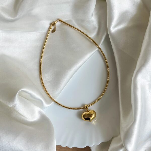 Heart neckpeice